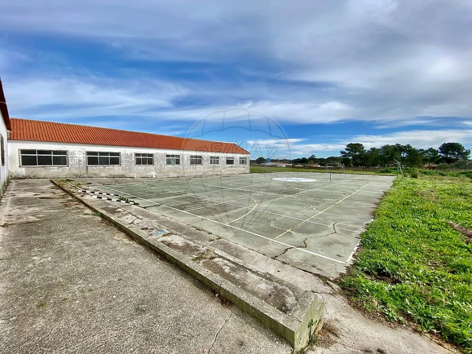 Quinta T
           para Venda em Palmela Foto 2