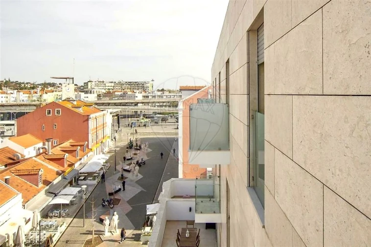 Apartamento T3 para Venda em Algés, Linda-A-Velha e Cruz Quebrada-Dafundo Foto 5