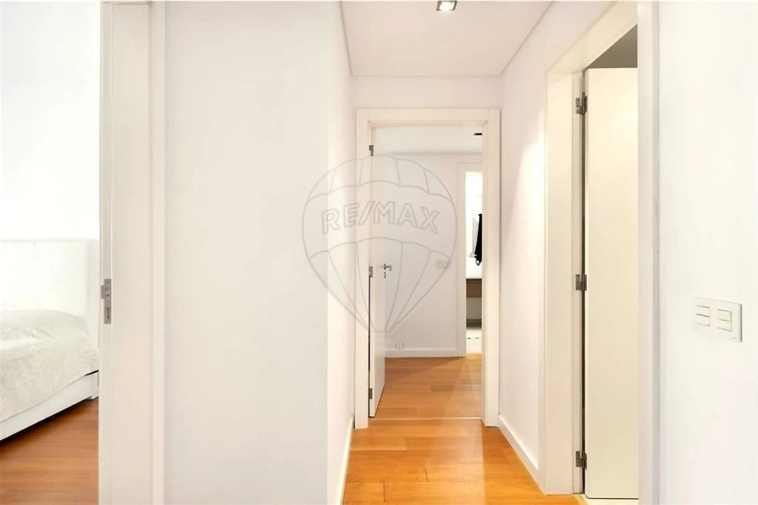 Apartamento T3 para Venda em Algés, Linda-A-Velha e Cruz Quebrada-Dafundo Foto 12