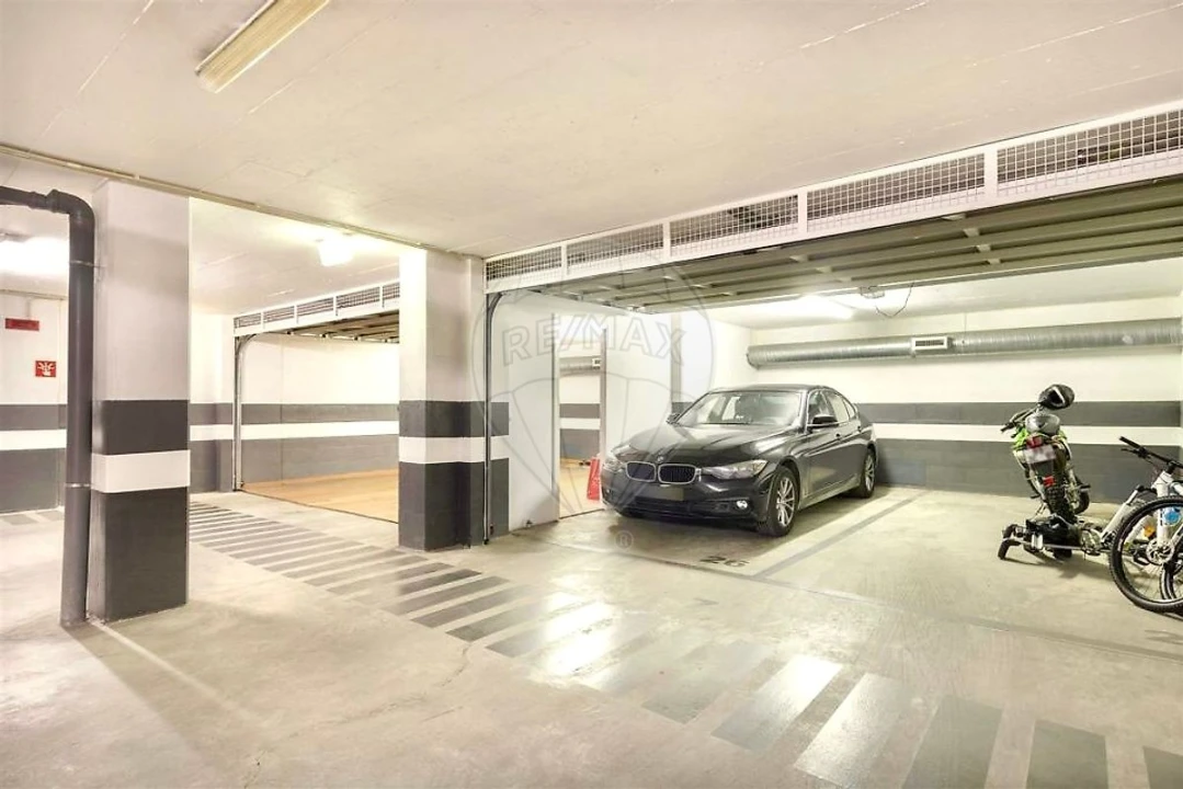 Apartamento T3 para Venda em Algés, Linda-A-Velha e Cruz Quebrada-Dafundo Foto 7