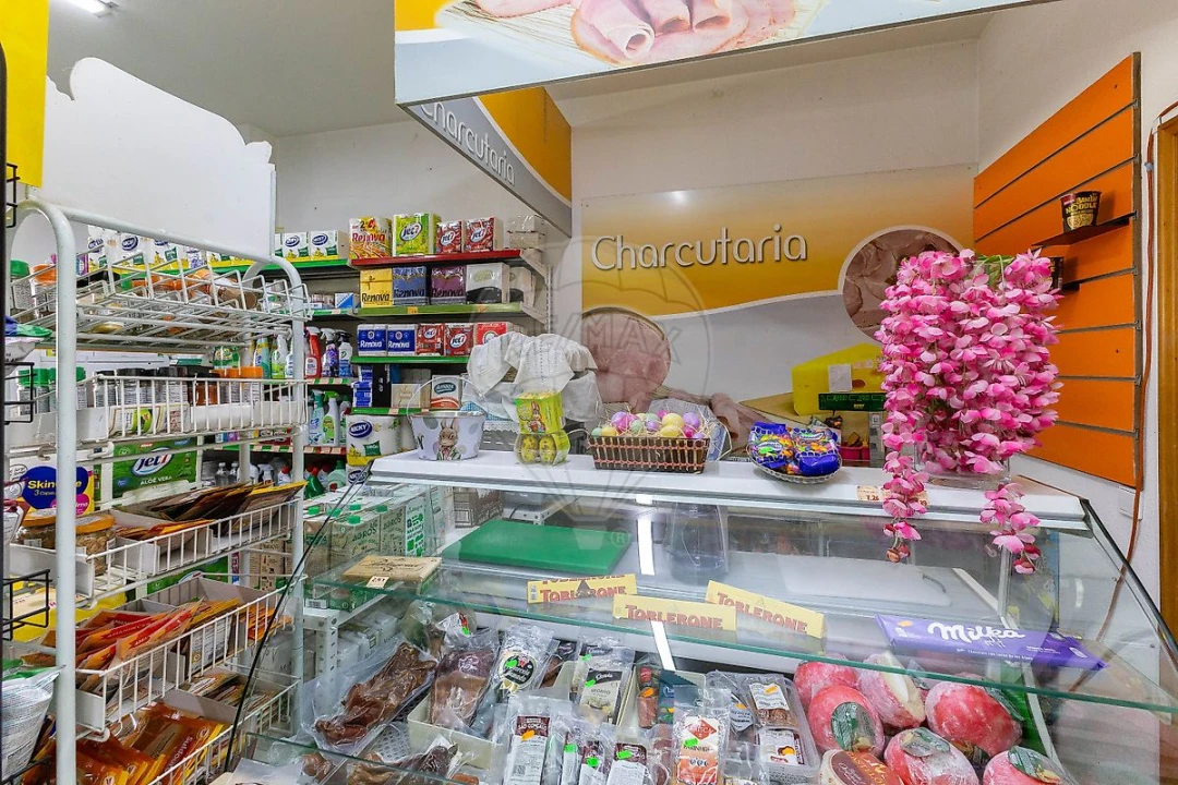 Negócio para Venda em Mindelo Foto 9