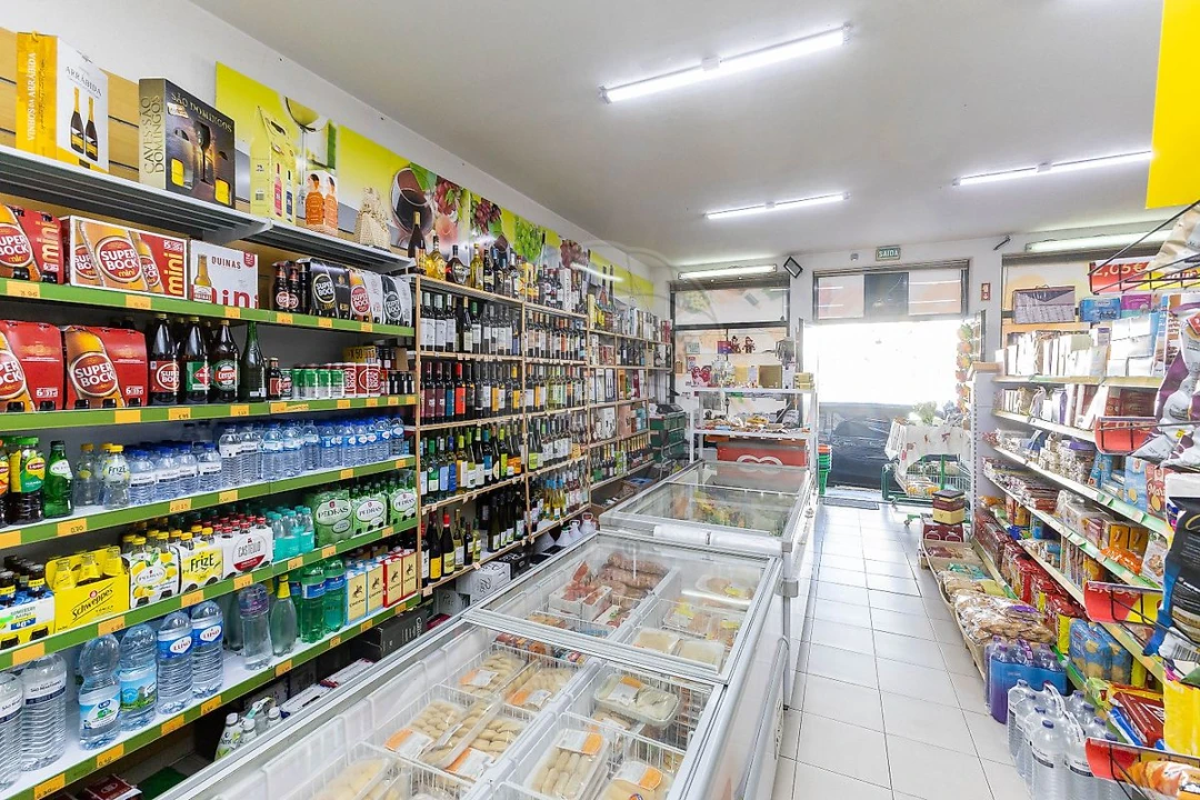 Negócio para Venda em Mindelo Foto 10