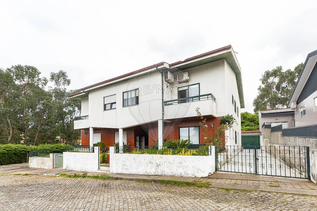 Apartamento T3 para Venda em Aguas Santas Foto 24