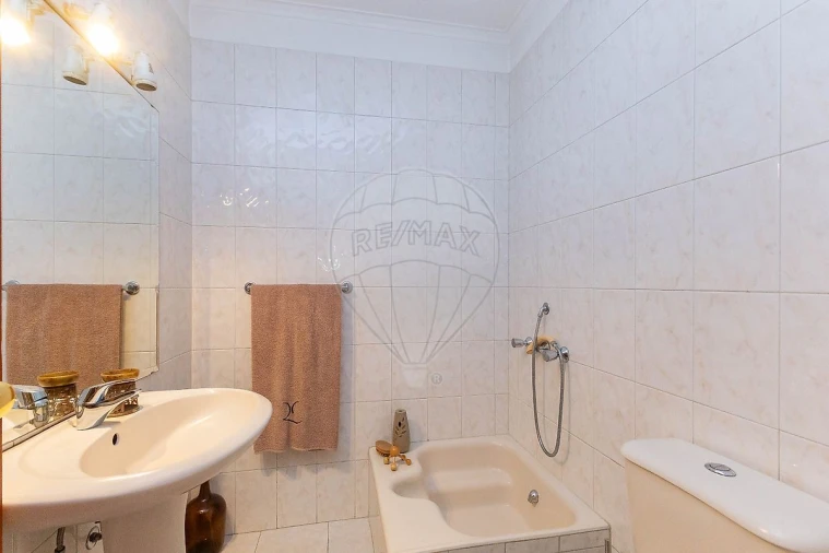 Apartamento T3 para Venda em Aguas Santas Foto 3