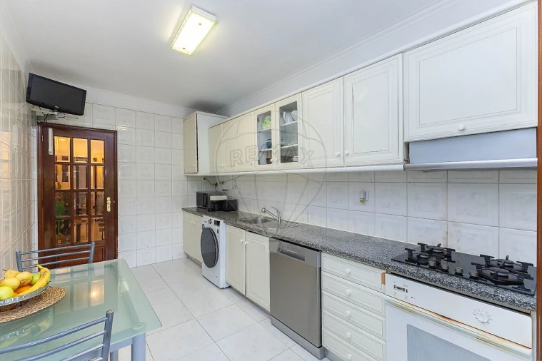 Apartamento T3 para Venda em Aguas Santas Foto 13