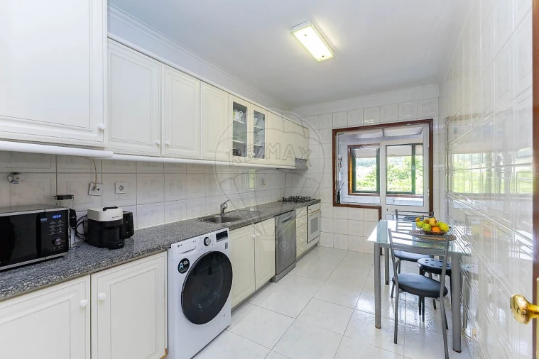 Apartamento T3 para Venda em Aguas Santas Foto 14