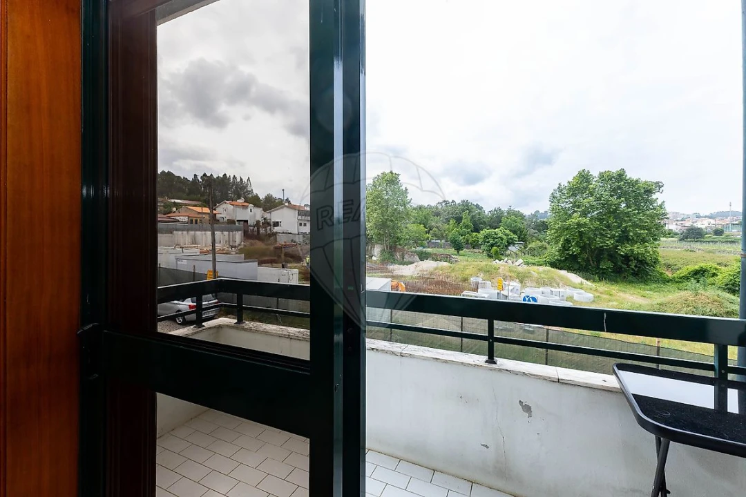 Apartamento T3 para Venda em Aguas Santas Foto 19