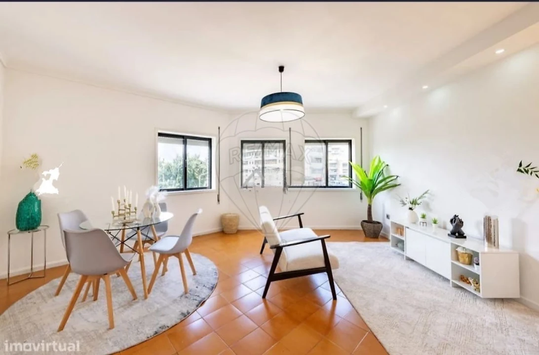 Apartamento T2 para Venda em Valongo Foto 5