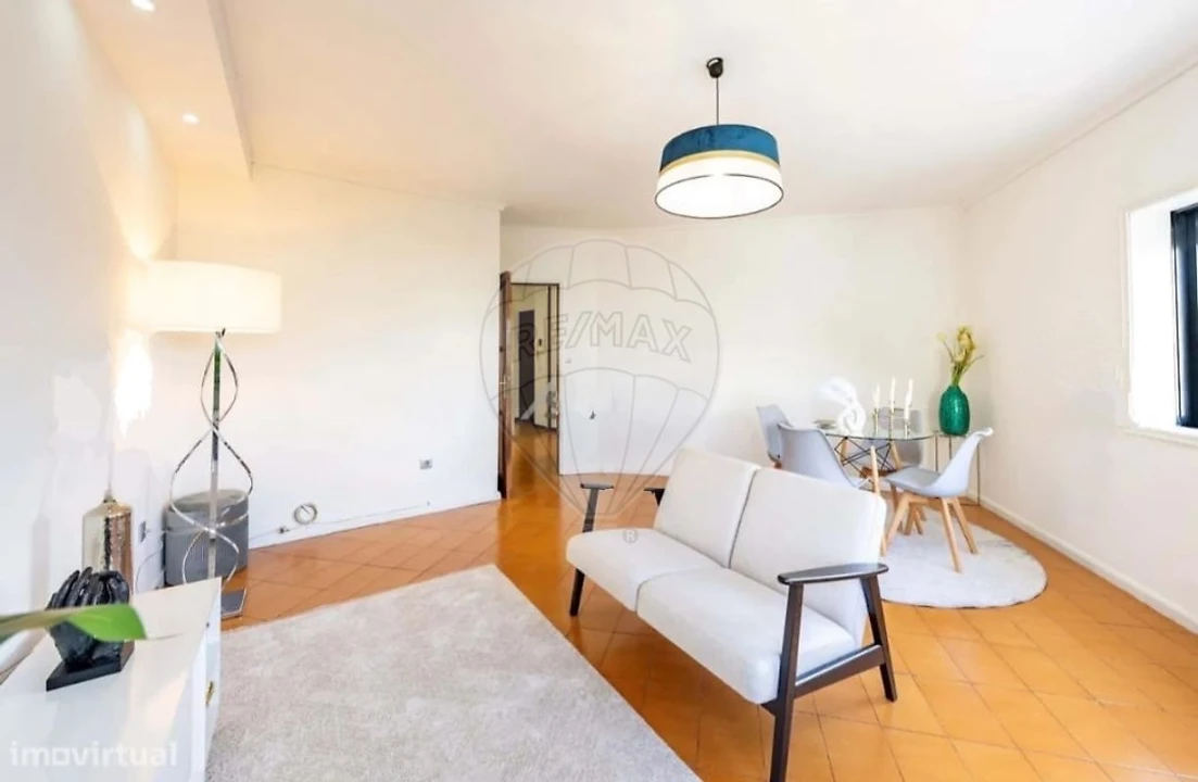 Apartamento T2 para Venda em Valongo Foto 4