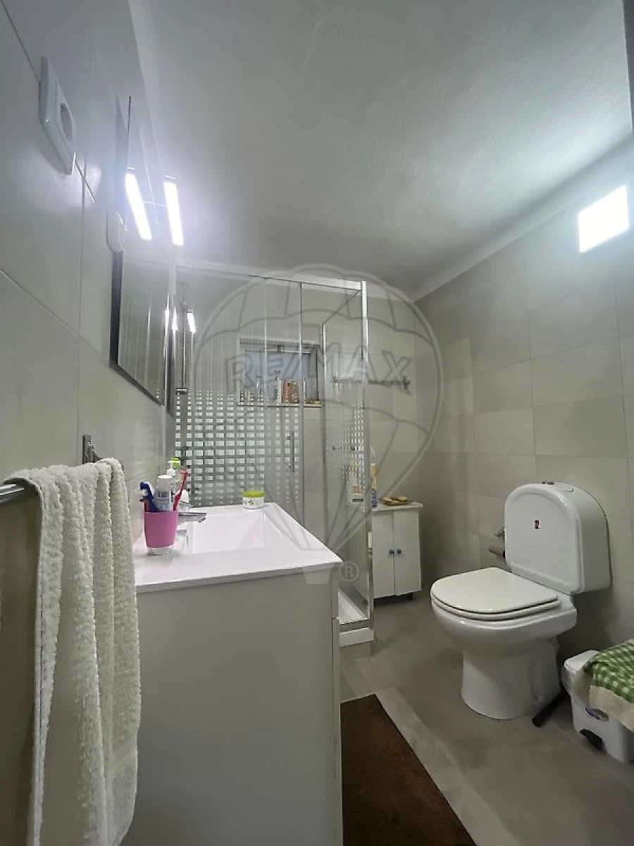 Moradia T3 para Venda em Vidais Foto 8