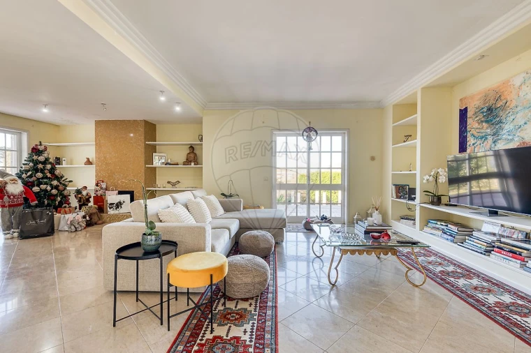 Moradia T10 para Venda em Arcozelo Foto 15