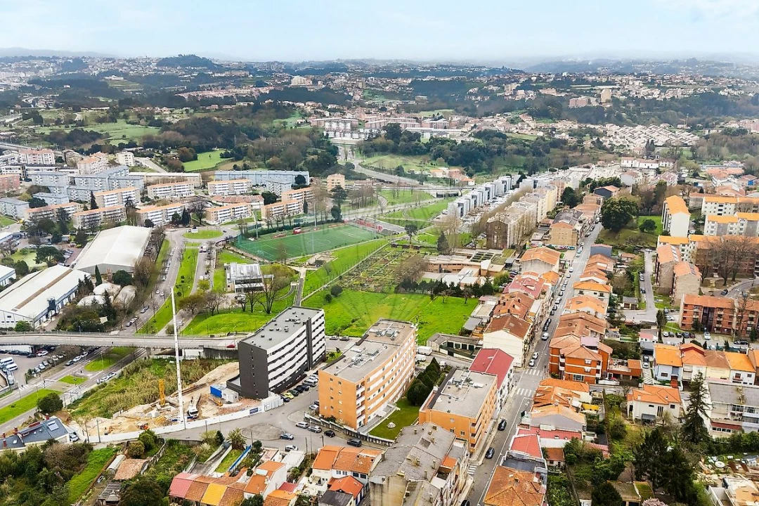 Apartamento T3 para Venda em Campanhã Foto 32