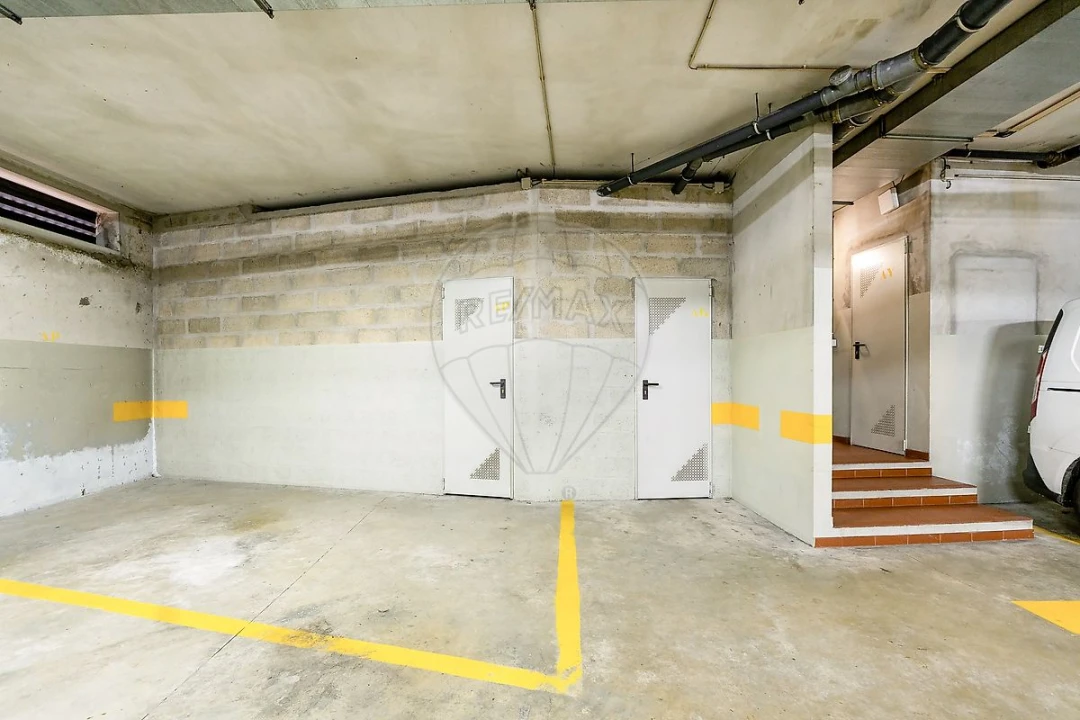 Apartamento T3 para Venda em Campanhã Foto 28