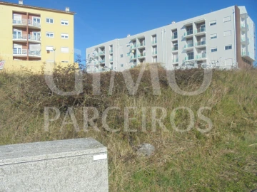 Terreno para Venda em Oliveira do Bairro