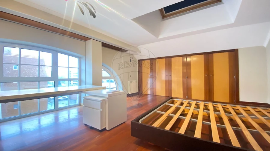 Apartamento T5 para Venda em Cedofeita, Santo Ildefonso, Sé, Miragaia, São Nicolau e Vitória Foto 18