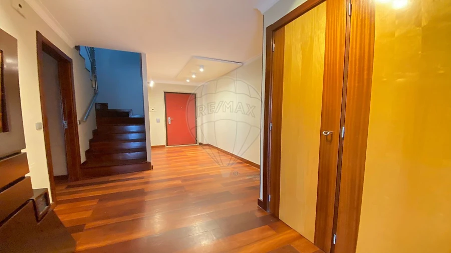 Apartamento T5 para Venda em Cedofeita, Santo Ildefonso, Sé, Miragaia, São Nicolau e Vitória Foto 25