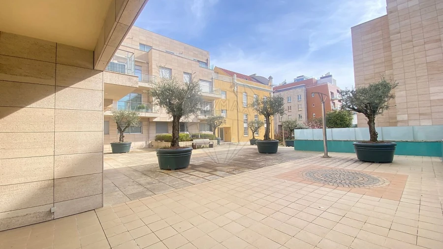 Apartamento T5 para Venda em Cedofeita, Santo Ildefonso, Sé, Miragaia, São Nicolau e Vitória Foto 7