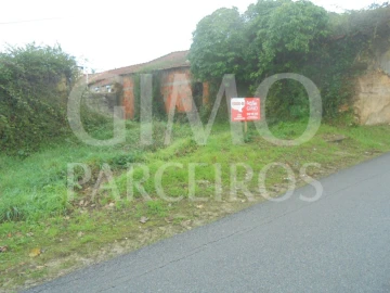 Terreno para Venda em Oliveira do Bairro