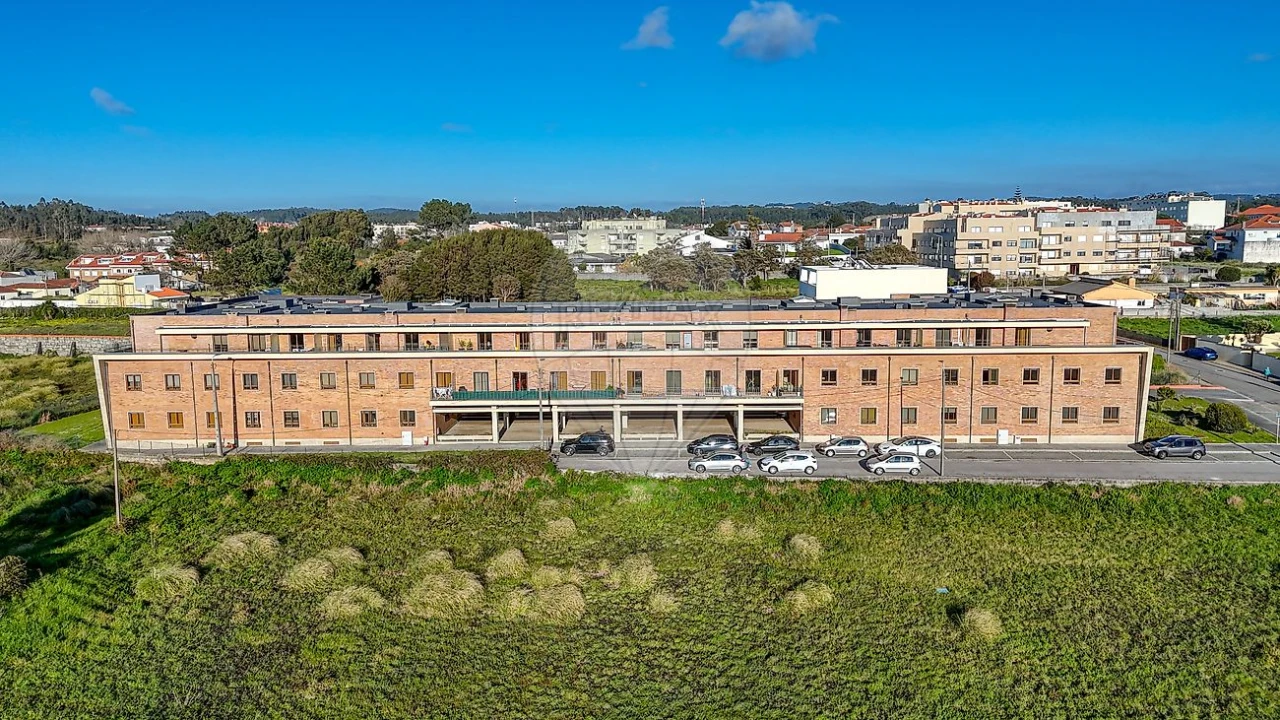 Apartamento T2 para Venda em São Felix da Marinha Foto 14