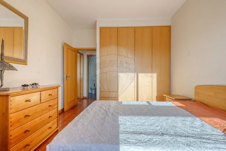 Apartamento T2 para Venda em São Felix da Marinha Foto 19