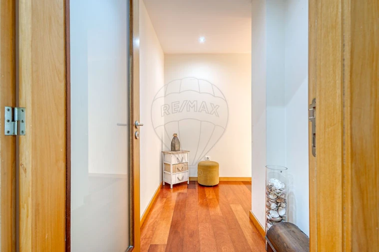 Apartamento T2 para Venda em São Felix da Marinha