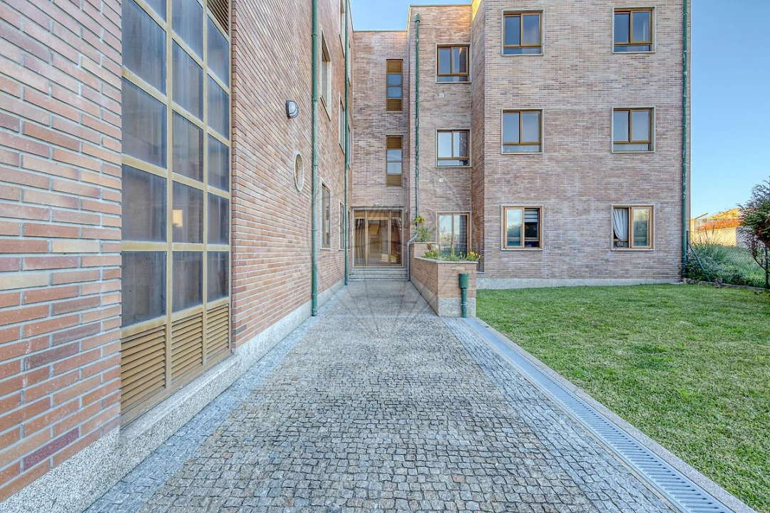 Apartamento T2 para Venda em São Felix da Marinha Foto 23