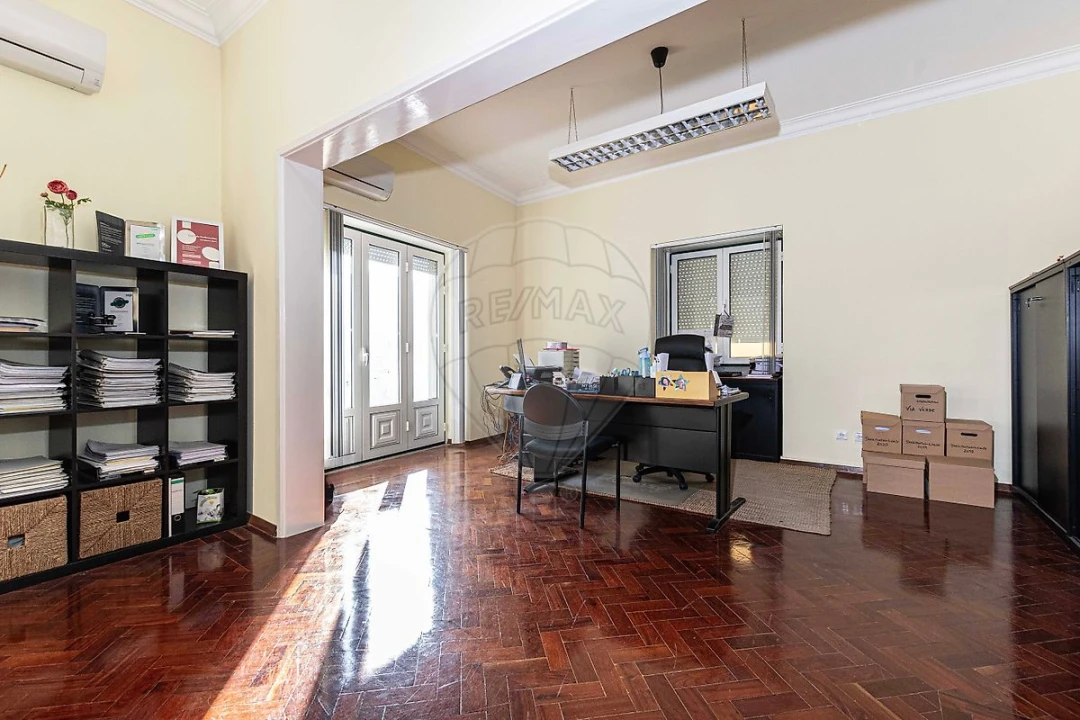 Apartamento T3 para Venda em Cartaxo e Vale da Pinta Foto 1