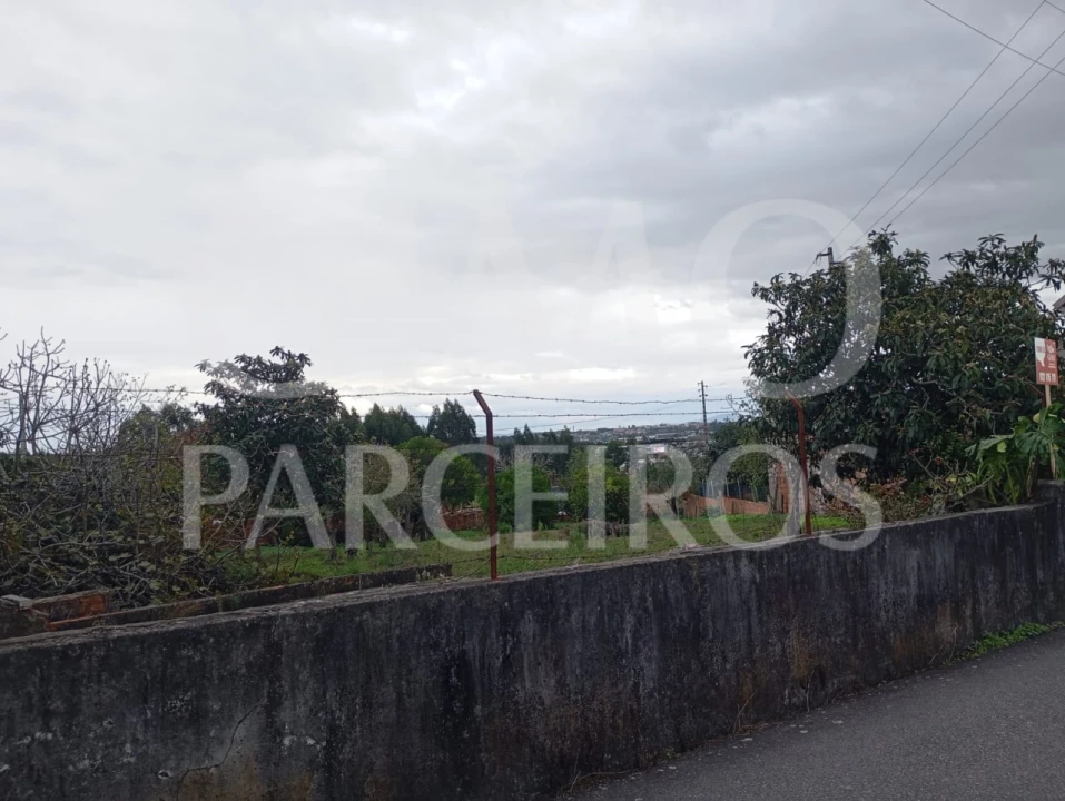 Terreno para Venda em Requeixo, Nossa Senhora de Fátima e Nariz Foto 2