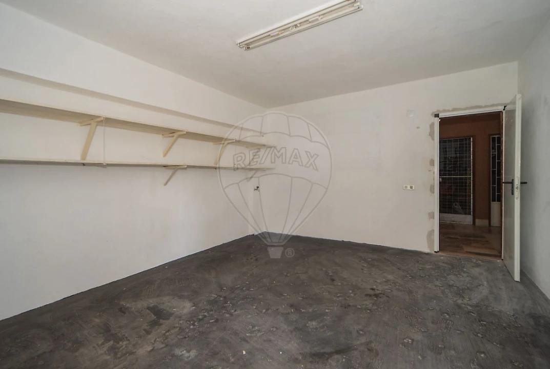 Apartamento T3 para Venda em Corroios Foto 35