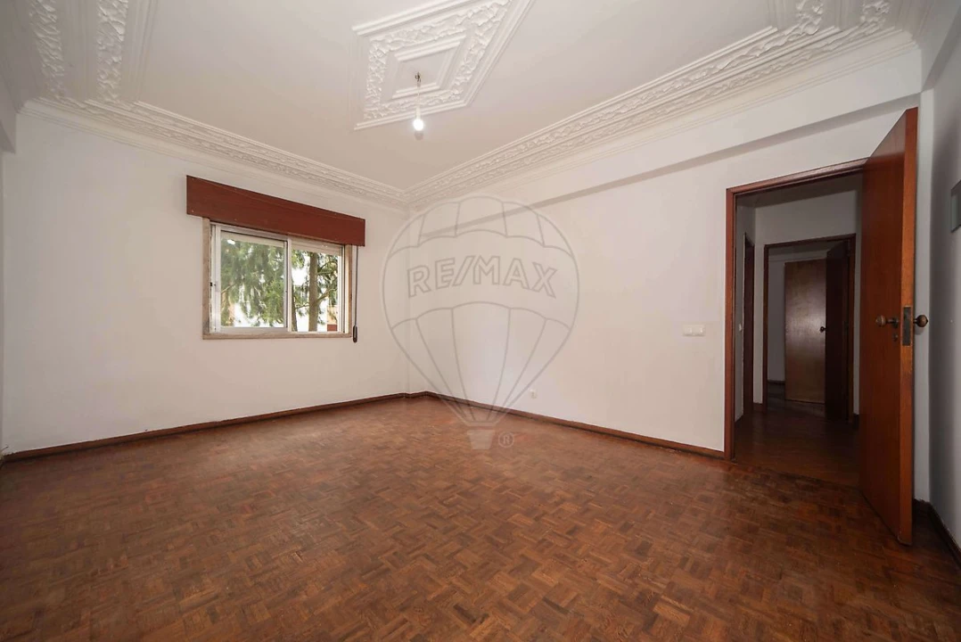 Apartamento T3 para Venda em Corroios Foto 16