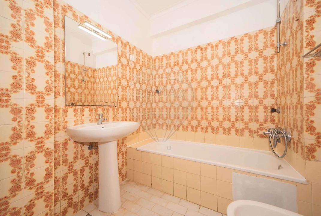 Apartamento T3 para Venda em Corroios Foto 36