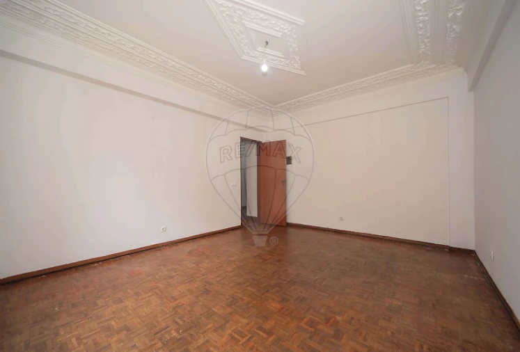 Apartamento T3 para Venda em Corroios Foto 17