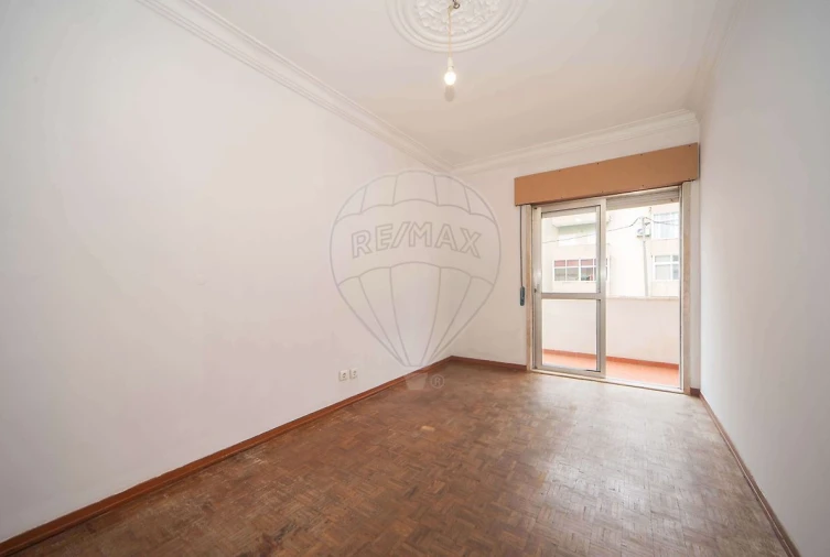 Apartamento T3 para Venda em Corroios Foto 25