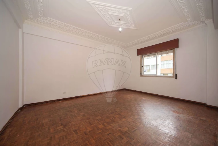 Apartamento T3 para Venda em Corroios Foto 15