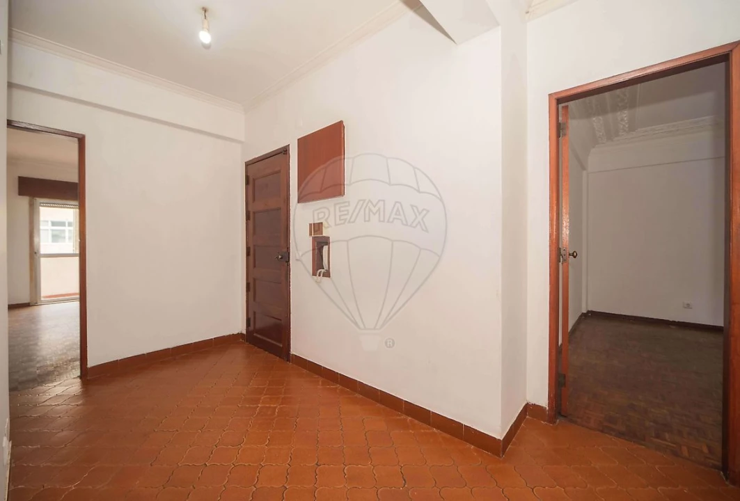 Apartamento T3 para Venda em Corroios Foto 12