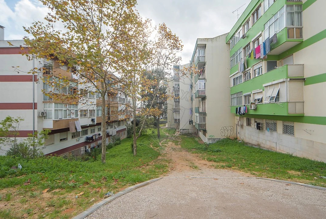 Apartamento T3 para Venda em Corroios Foto 4