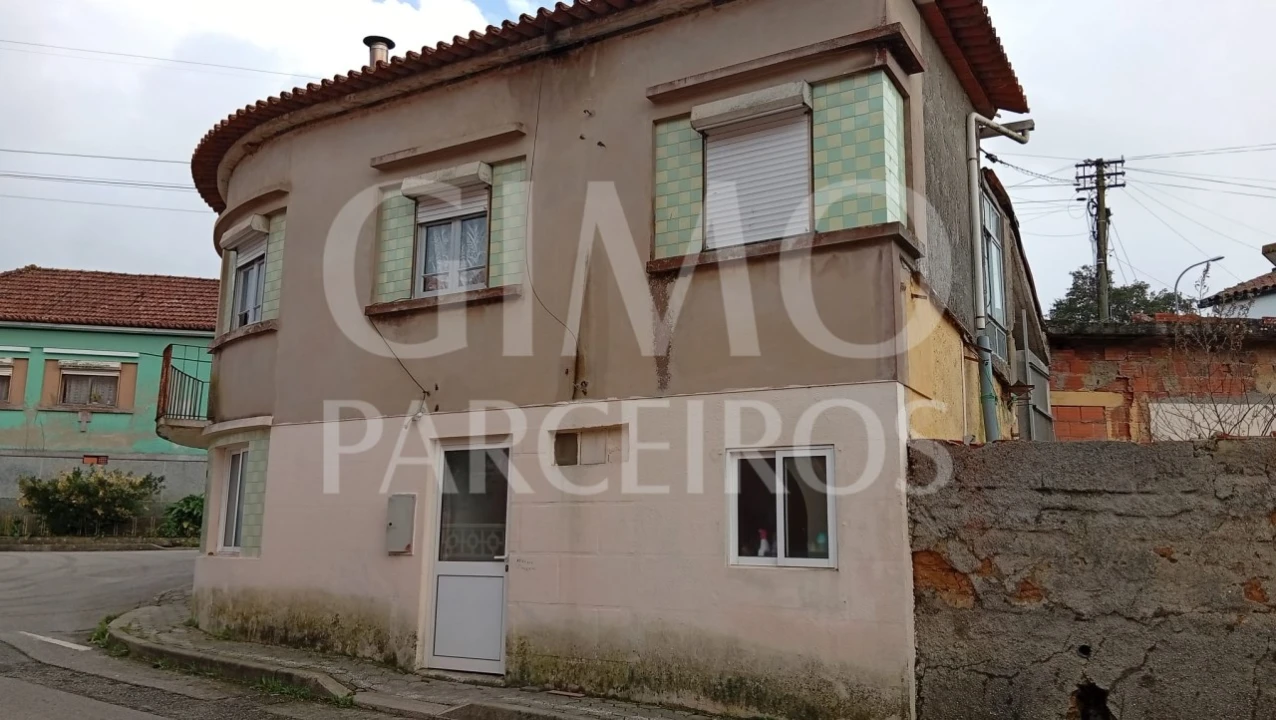 Moradia T3 para Venda em Bustos, Troviscal e Mamarrosa Foto 2