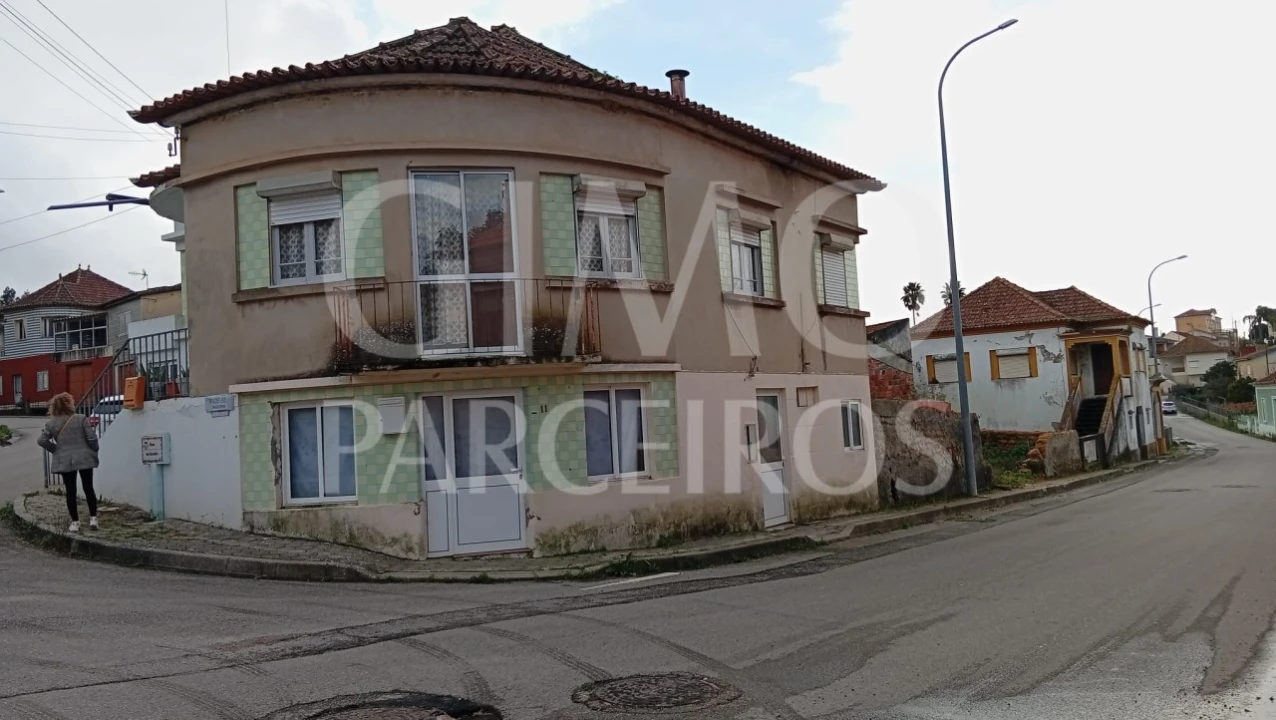 Moradia T3 para Venda em Bustos, Troviscal e Mamarrosa Foto 13