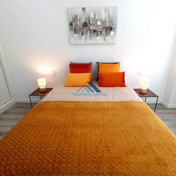 Apartamento T3 para Venda em Benfica Foto 5