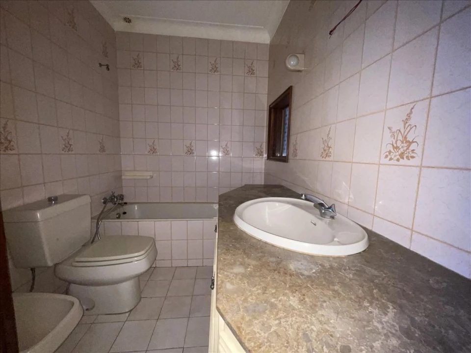 Moradia T3 para Venda em Arcozelo Foto 14