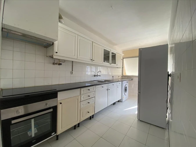 Apartamento T2 para Venda em União das Freguesias de Setúbal Foto 4
