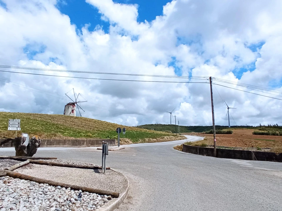 Apartamento para Venda em São Bartolomeu dos Galegos e Moledo Foto 11