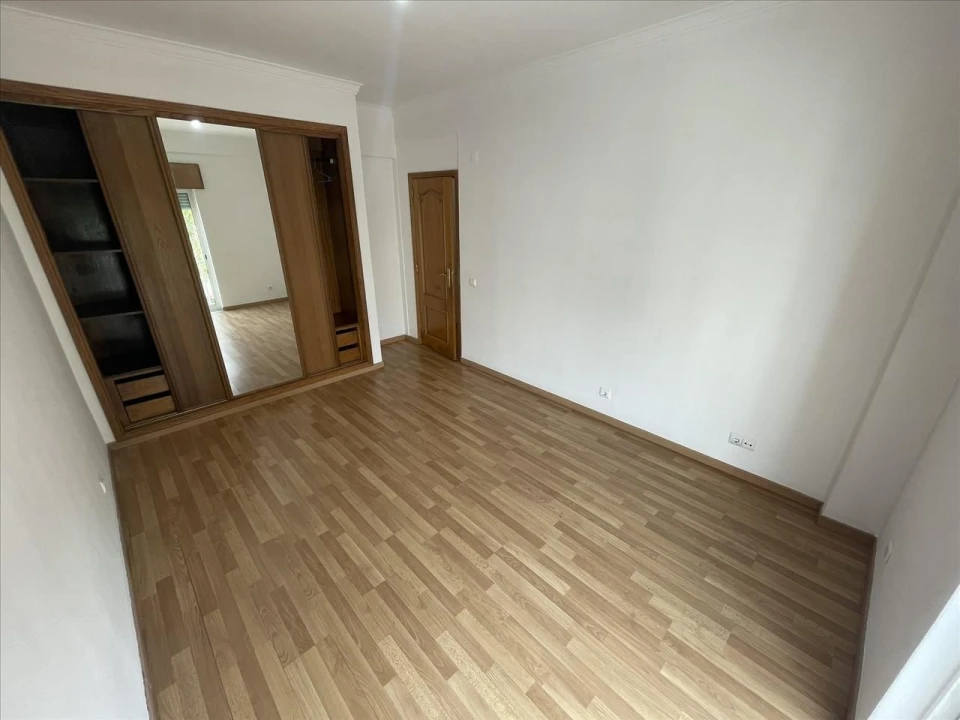 Apartamento T2 para Venda em União das Freguesias de Setúbal Foto 14