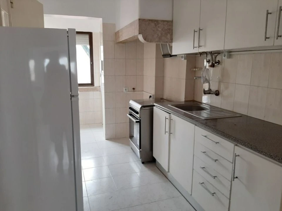 Apartamento T1 para Venda em Beato Foto 14