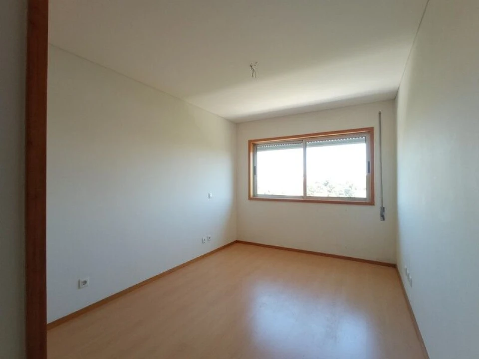 Apartamento T3 para Venda em Moreira Foto 16