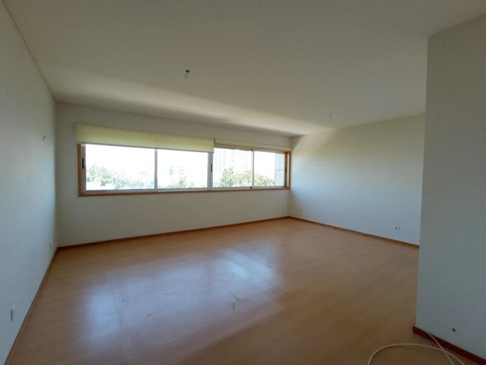 Apartamento T3 para Venda em Moreira Foto 5