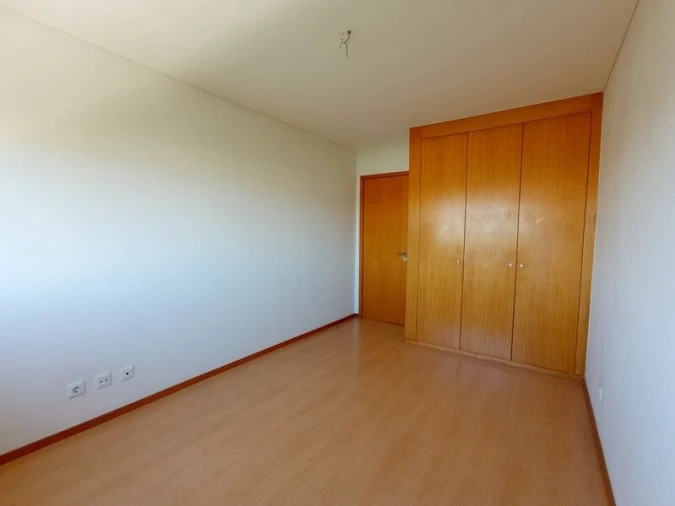 Apartamento T3 para Venda em Moreira Foto 11