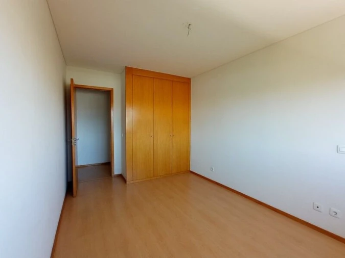 Apartamento T3 para Venda em Moreira Foto 15