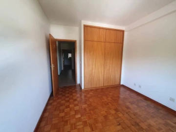 Apartamento T2 para Venda em Fânzeres e São Pedro da Cova