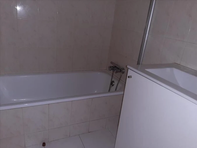 Apartamento T2 para Venda em Fânzeres e São Pedro da Cova Foto 13